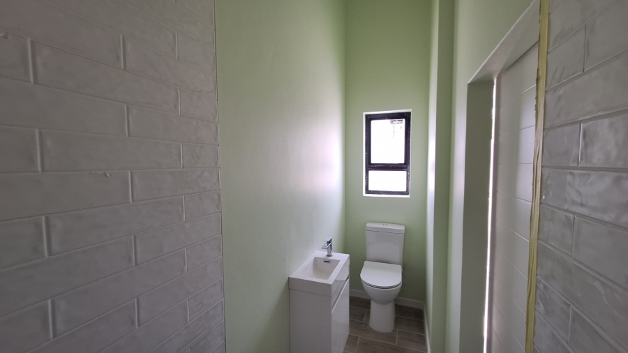 2 Bedroom Property for Sale in Velddrif Western Cape